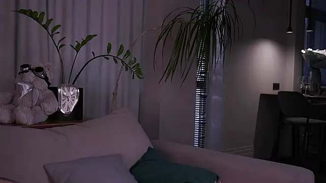 EdlinHargus online show from 9, 9, 2025