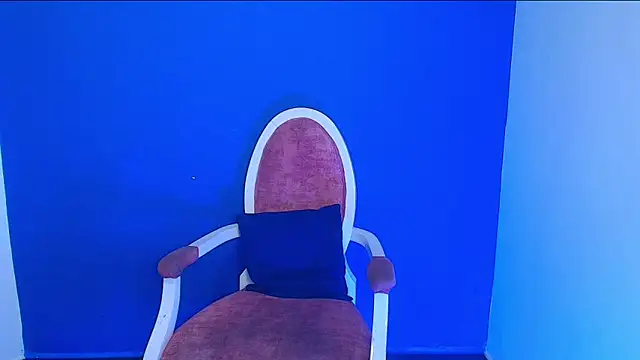 Snapshot of emilybaboo chatting on 1, 2, 2025 emilybaboo online show from 1, 2, 2025