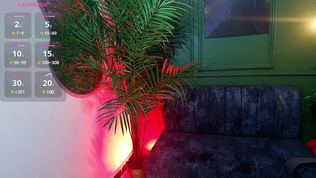 Snapshot of emilybaboo chatting on 10, 3, 2025 emilybaboo online show from 10, 3, 2025