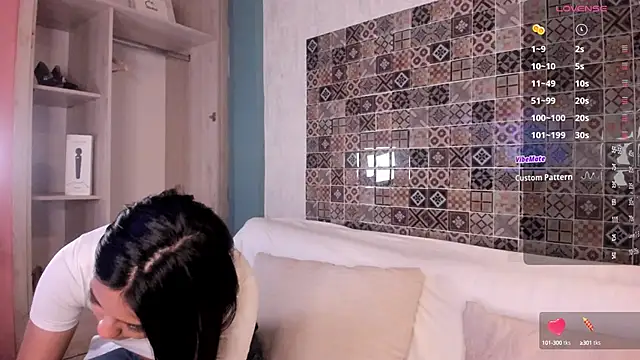 Snapshot of Sophia_wilsonn_ chatting on 24, 1, 2025 Sophia wilsonn online show from 24, 1, 2025