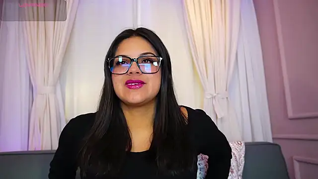 Snapshot of Sophia_wilsonn_ chatting on 14, 9, 2025 Sophia wilsonn online show from 14, 9, 2025