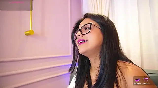 Snapshot of Sophia_wilsonn_ chatting on 17, 9, 2025 Sophia wilsonn online show from 17, 9, 2025