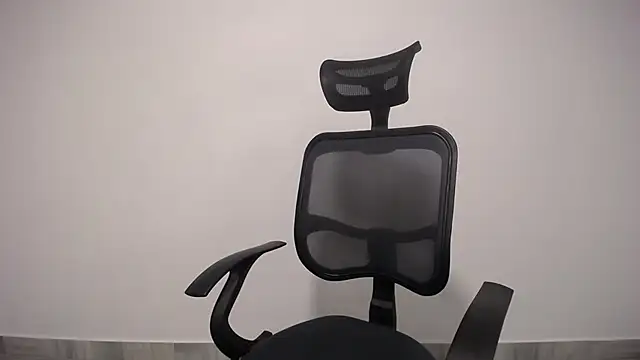 present the magic online show from 2, 2, 2025