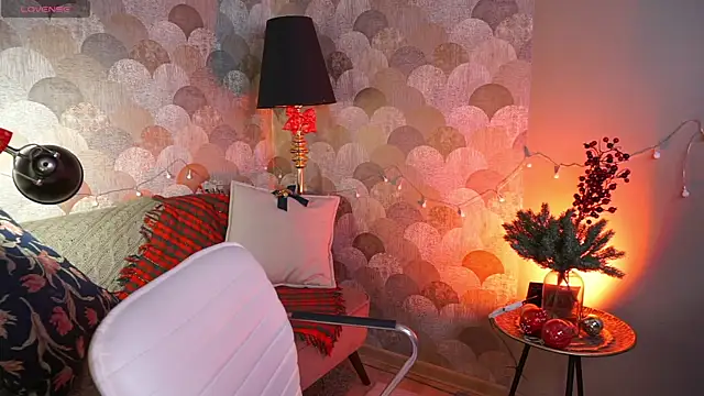 Snapshot of UmaTruewoman chatting on 24, 12, 2024 UmaTruewoman online show from 24, 12, 2024