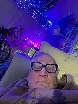 Mimmoromeo1973 online show from 5, 2, 2026