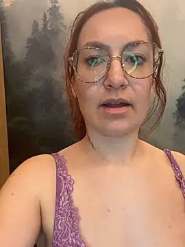 ladoucedu34 online show from 15, 3, 2026