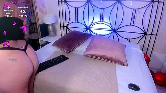 Snapshot of Paiige_peach chatting on 15, 2, 2025 Paiige peach online show from 15, 2, 2025