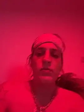 Haleytightlips1986 online show from 9, 4, 2026