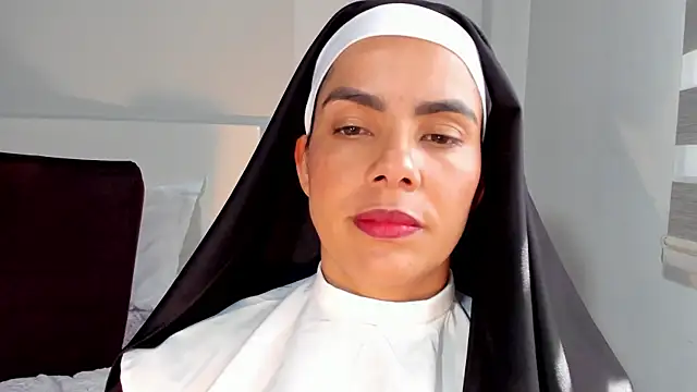 Snapshot of ClaraMariaMon chatting on 1, 8, 2026 ClaraMariaMon online show from 1, 8, 2026