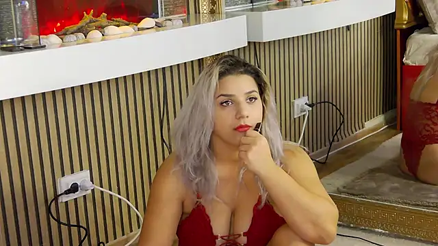 Snapshot of SweetMissXXX chatting on 19, 11, 2025 SweetMissXXX online show from 19, 11, 2025