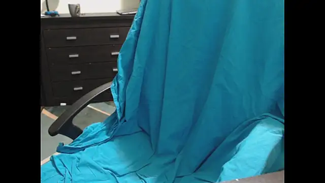 Snapshot of sexualtensionrelation chatting on 18, 12, 2025 sexualtensionrelation online show from 18, 12, 2025