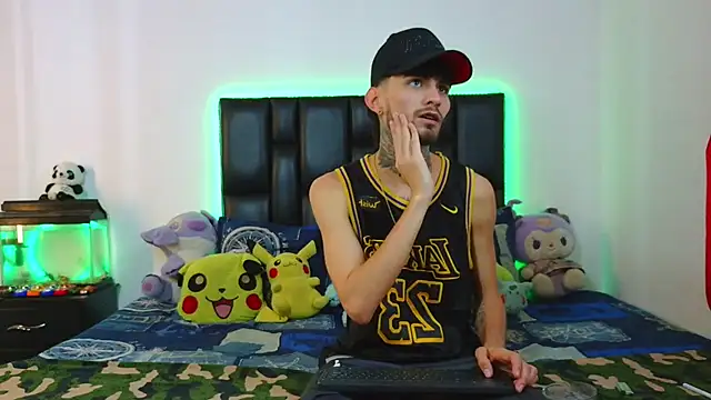 Brutal Sex Fucking online show from 13, 5, 2026