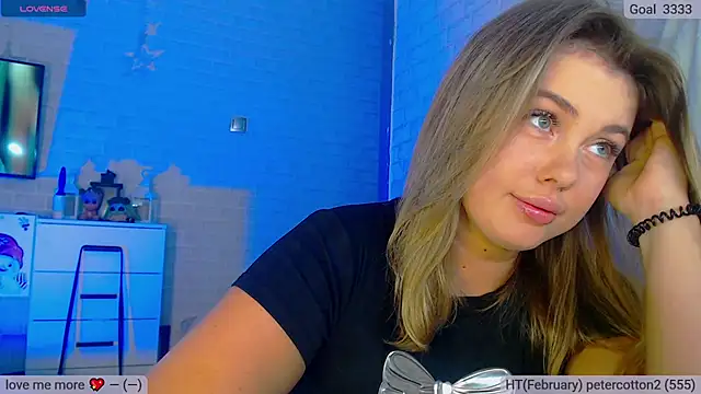 SuchCute online show from 8, 2, 2025