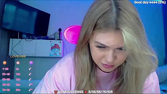 SuchCute online show from 8, 2, 2026