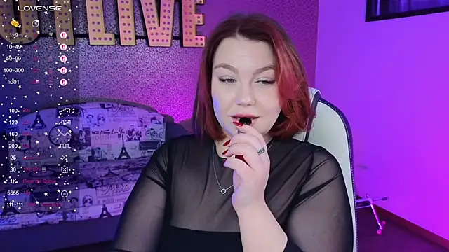 Snapshot of Lilumytrend chatting on 28, 2, 2026 Lilumytrend online show from 28, 2, 2026