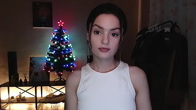 Snapshot of CuteRuby99 chatting on 13, 1, 2025 CuteRuby99 online show from 13, 1, 2025