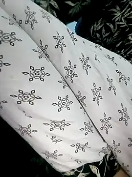 Snapshot of Desisumana chatting on 25, 1, 2025 Desisumana online show from 25, 1, 2025