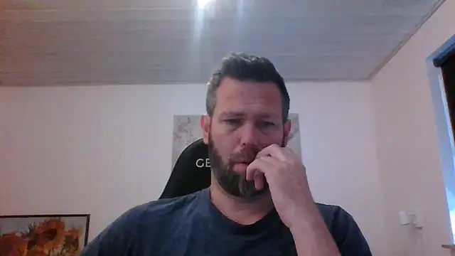Snapshot of Gotta1 chatting on 14, 9, 2025 Gotta1 online show from 14, 9, 2025