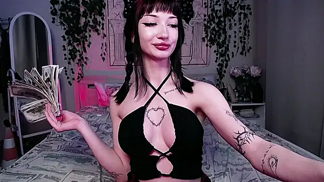 Snapshot of Marcellean chatting on 23, 12, 2024 Marcellean online show from 23, 12, 2024