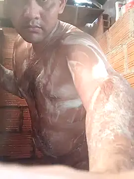 Snapshot of travieso2893 chatting on 10, 1, 2025 travieso2893 online show from 10, 1, 2025