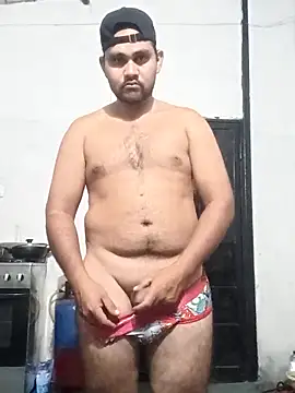 Snapshot of travieso2893 chatting on 9, 2, 2026 travieso2893 online show from 9, 2, 2026