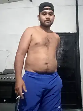 Snapshot of travieso2893 chatting on 10, 2, 2026 travieso2893 online show from 10, 2, 2026