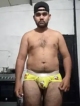 Snapshot of travieso2893 chatting on 11, 2, 2026 travieso2893 online show from 11, 2, 2026