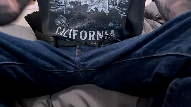 JohnnyKorrupt  online show from 30, 10, 2025