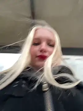 Snapshot of Milkyy_wway chatting on 6, 1, 2025 Milkyy wway online show from 6, 1, 2025