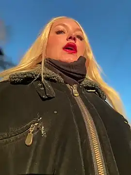 Snapshot of Milkyy_wway chatting on 17, 1, 2025 Milkyy wway online show from 17, 1, 2025