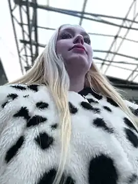 Snapshot of Milkyy_wway chatting on 29, 1, 2025 Milkyy wway online show from 29, 1, 2025