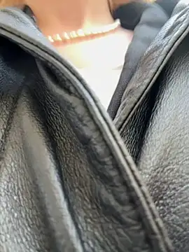 Snapshot of Milkyy_wway chatting on 20, 3, 2025 Milkyy wway online show from 20, 3, 2025