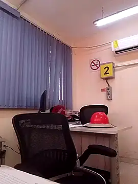 EnriquePersian197 online show from 13, 2, 2025