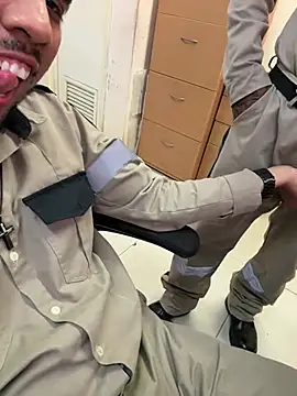 EnriquePersian197 online show from 15, 3, 2025