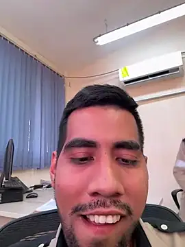 EnriquePersian197 online show from 20, 3, 2025