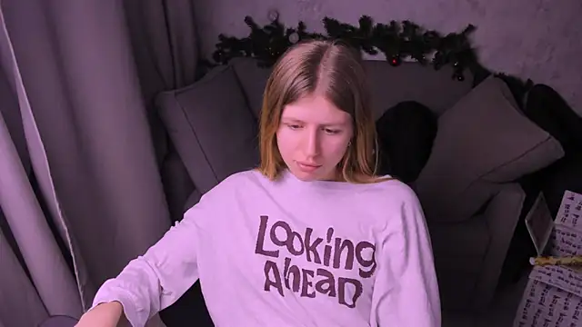 Snapshot of kirraa_ chatting on 21, 12, 2024 kirraa  online show from 21, 12, 2024