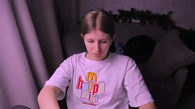 Snapshot of kirraa_ chatting on 28, 12, 2024 kirraa  online show from 28, 12, 2024