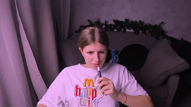 Snapshot of kirraa_ chatting on 29, 12, 2024 kirraa  online show from 29, 12, 2024