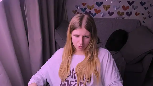 Snapshot of kirraa_ chatting on 15, 2, 2025 kirraa  online show from 15, 2, 2025