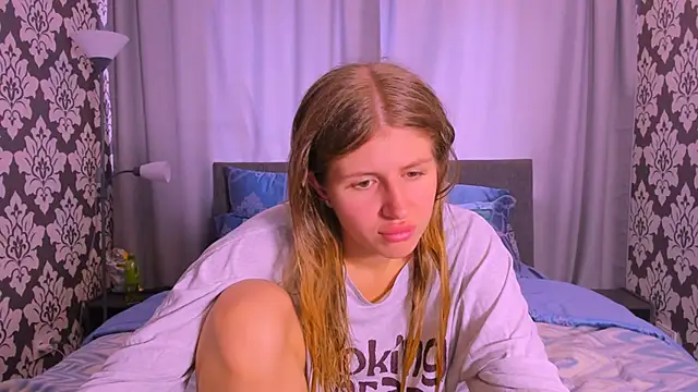 Snapshot of kirraa_ chatting on 10, 9, 2025 kirraa  online show from 10, 9, 2025