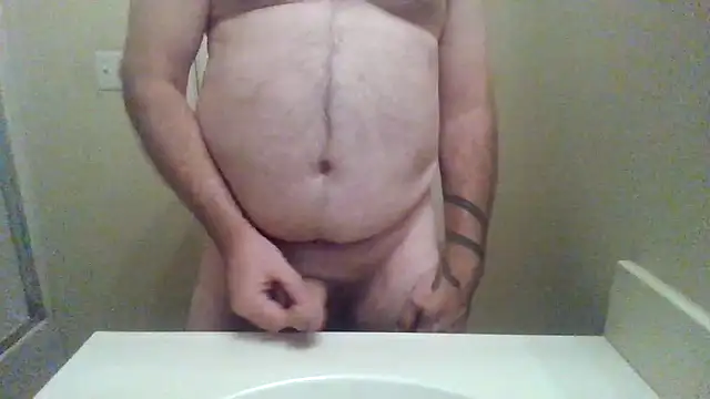 Snapshot of WatchinU82 chatting on 9, 11, 2025 WatchinU82 online show from 9, 11, 2025