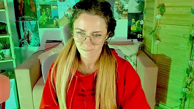 LadyIzabel online show from 30, 1, 2025