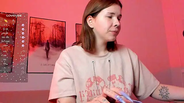 Snapshot of AliceSunday chatting on 2, 2, 2025 AliceSunday online show from 2, 2, 2025