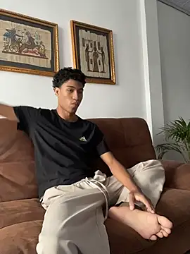 Snapshot of Masterikee chatting on 30, 11, 2025 Masterikee online show from 30, 11, 2025