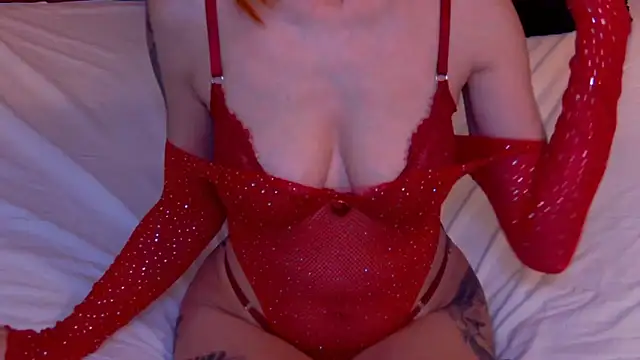 Snapshot of MinnieDrew chatting on 1, 2, 2026 MinnieDrew online show from 1, 2, 2026