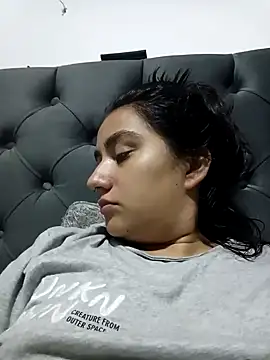 Hellen Alex online show from 9, 1, 2025