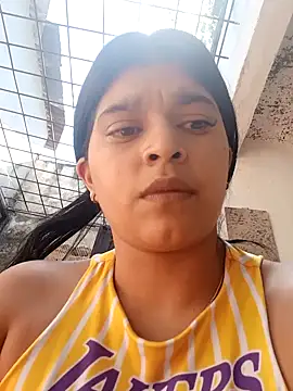 naughty-girl01 online show from 21, 1, 2025