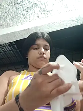 naughty-girl01 online show from 24, 1, 2025