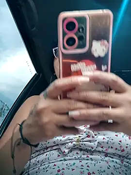 naughty-girl01 online show from 29, 1, 2025