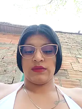 naughty-girl01 online show from 21, 2, 2025